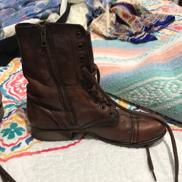 Combat boots - Picture 2 of 4